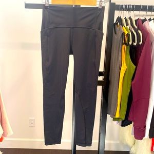 Lululemon leggings size 8